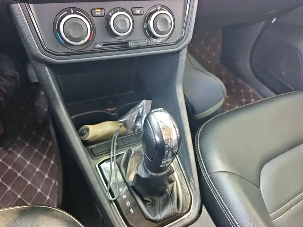 Jetta VA3 — миниатюра 14
