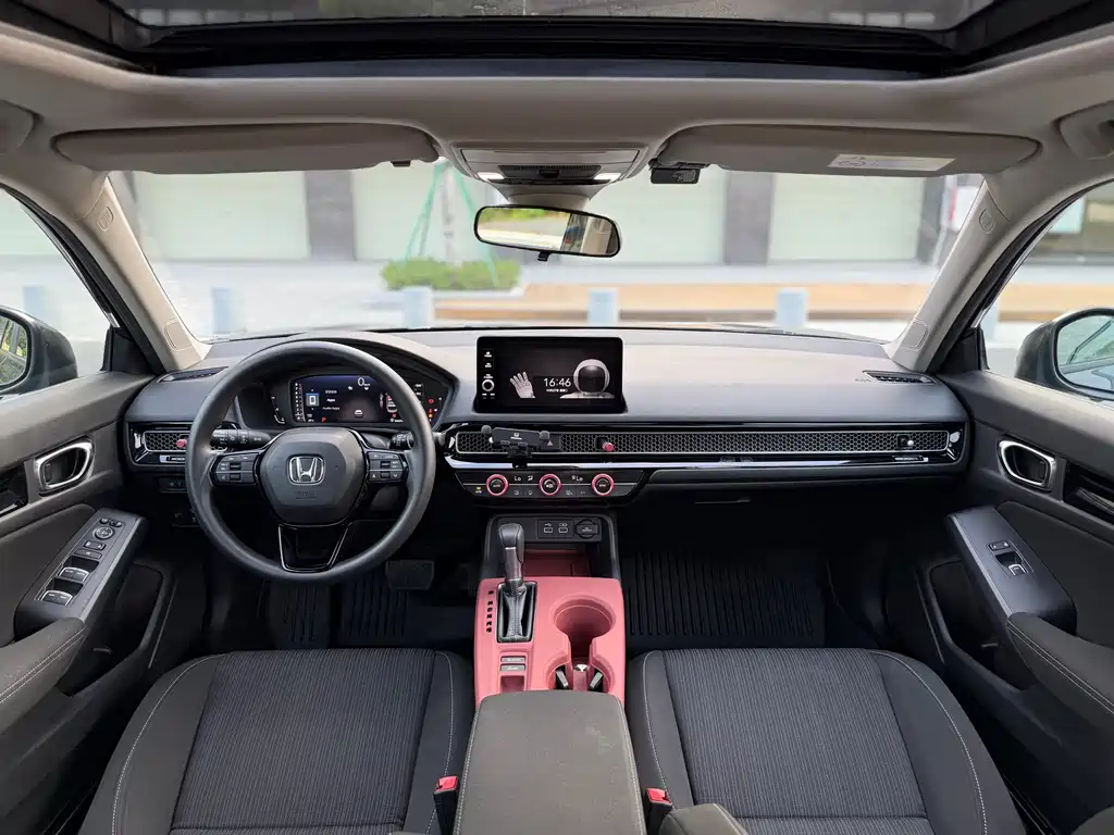 Honda Civic — миниатюра 5