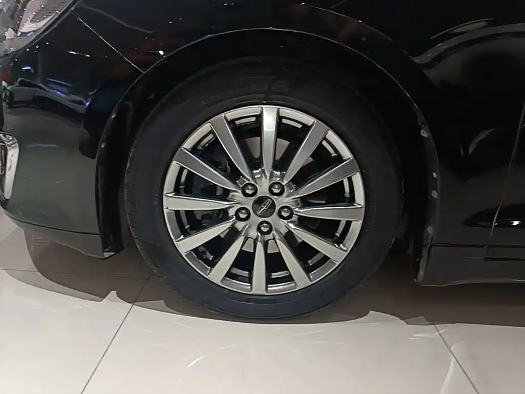 Lincoln MKZ — миниатюра 23