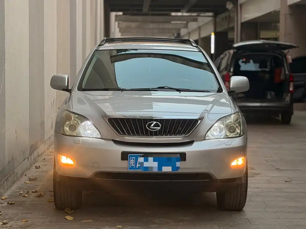 Lexus RX Classic — миниатюра 2