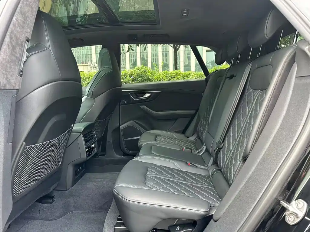 Audi Q8 — миниатюра 13