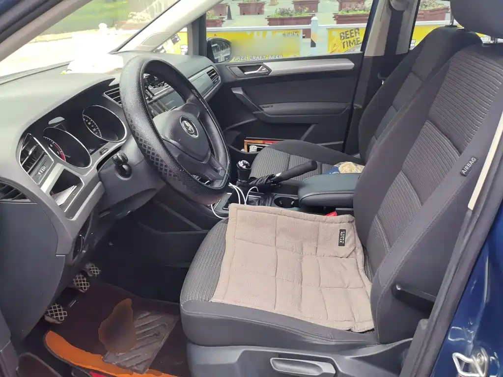 Volkswagen Touran — миниатюра 11