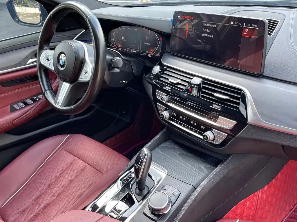 BMW 5 Series — миниатюра 14