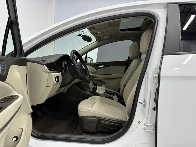 Buick Verano — миниатюра 7