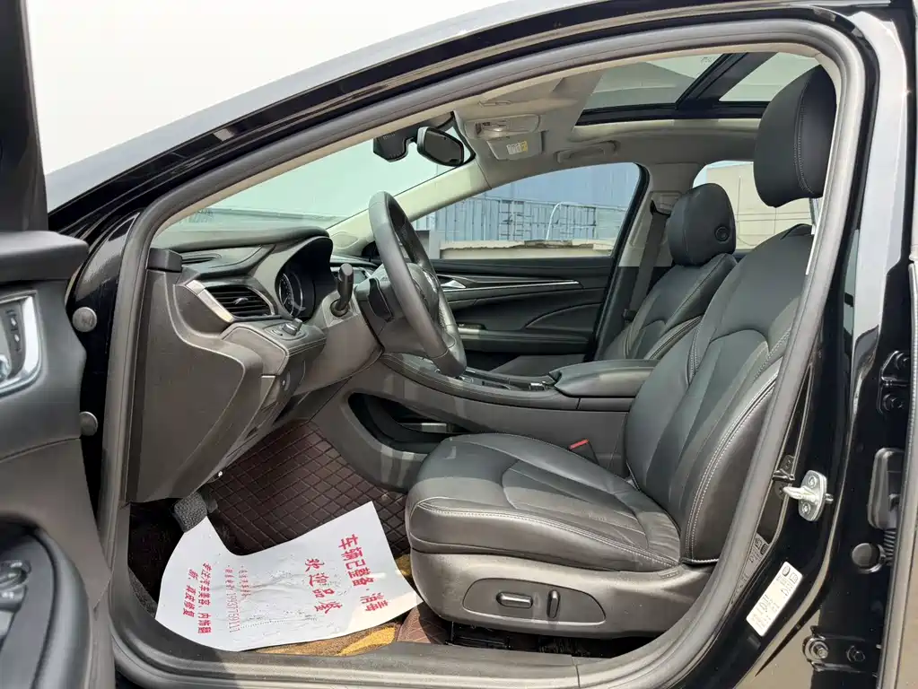 Buick LaCrosse 2022 552T Luxury