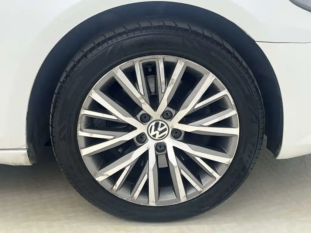 Volkswagen CC — миниатюра 8