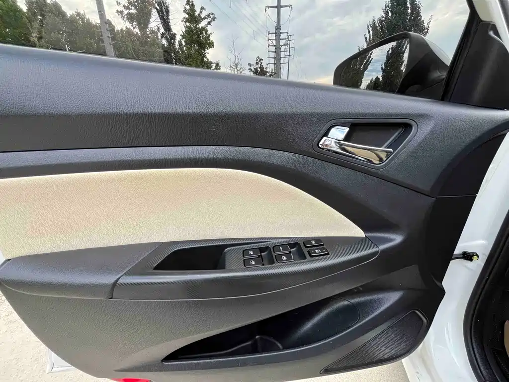 Changan V7 — миниатюра 11