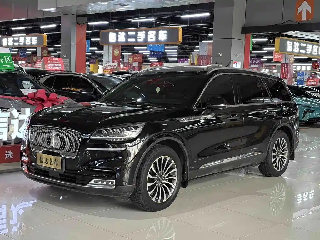 Lincoln Aviator