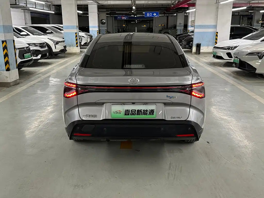 Toyota bZ3 — миниатюра 5