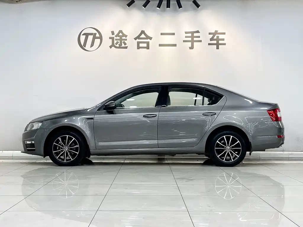 Skoda Octavia — миниатюра 3