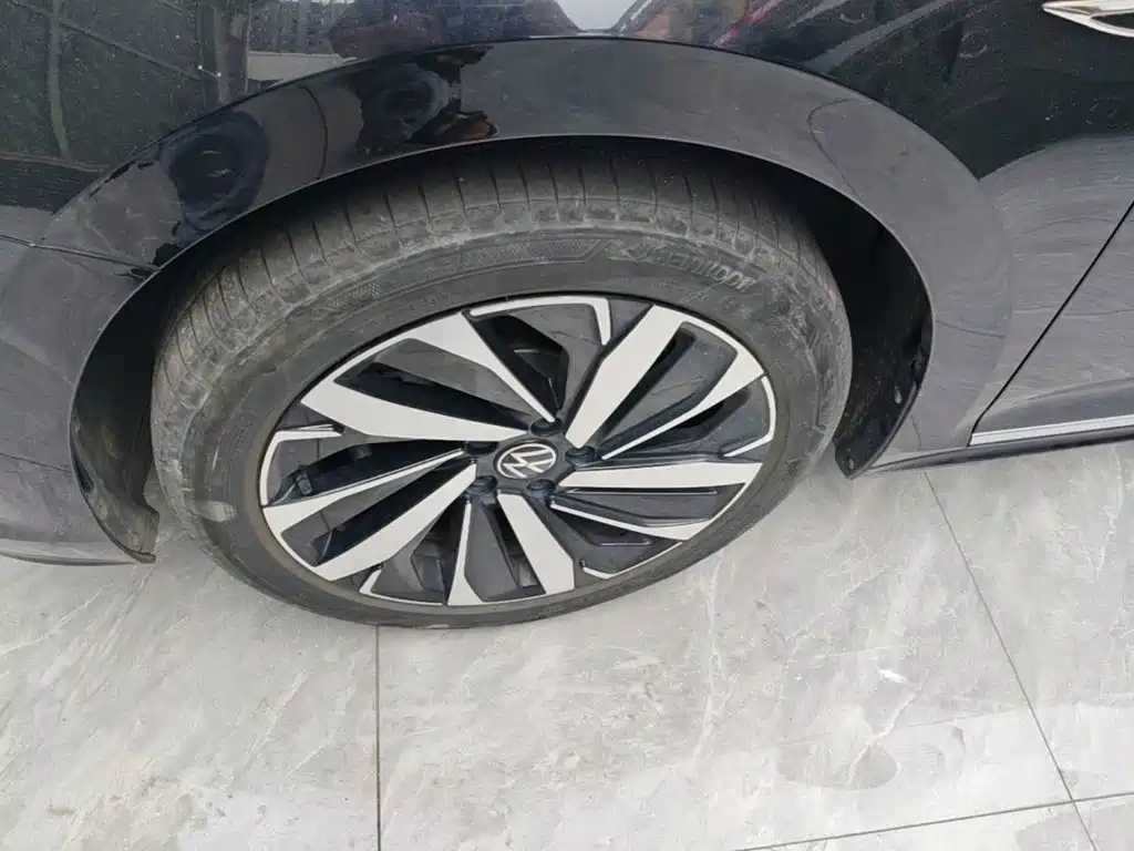 Volkswagen Passat — миниатюра 23