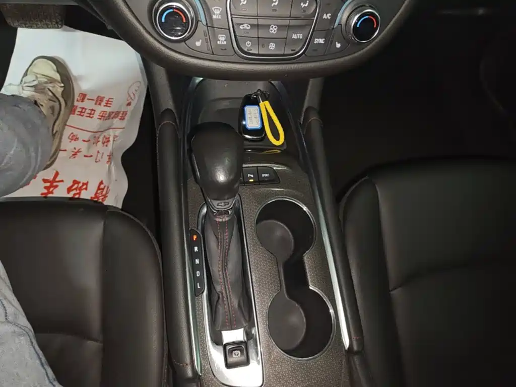 Chevrolet Malibu XL — миниатюра 14