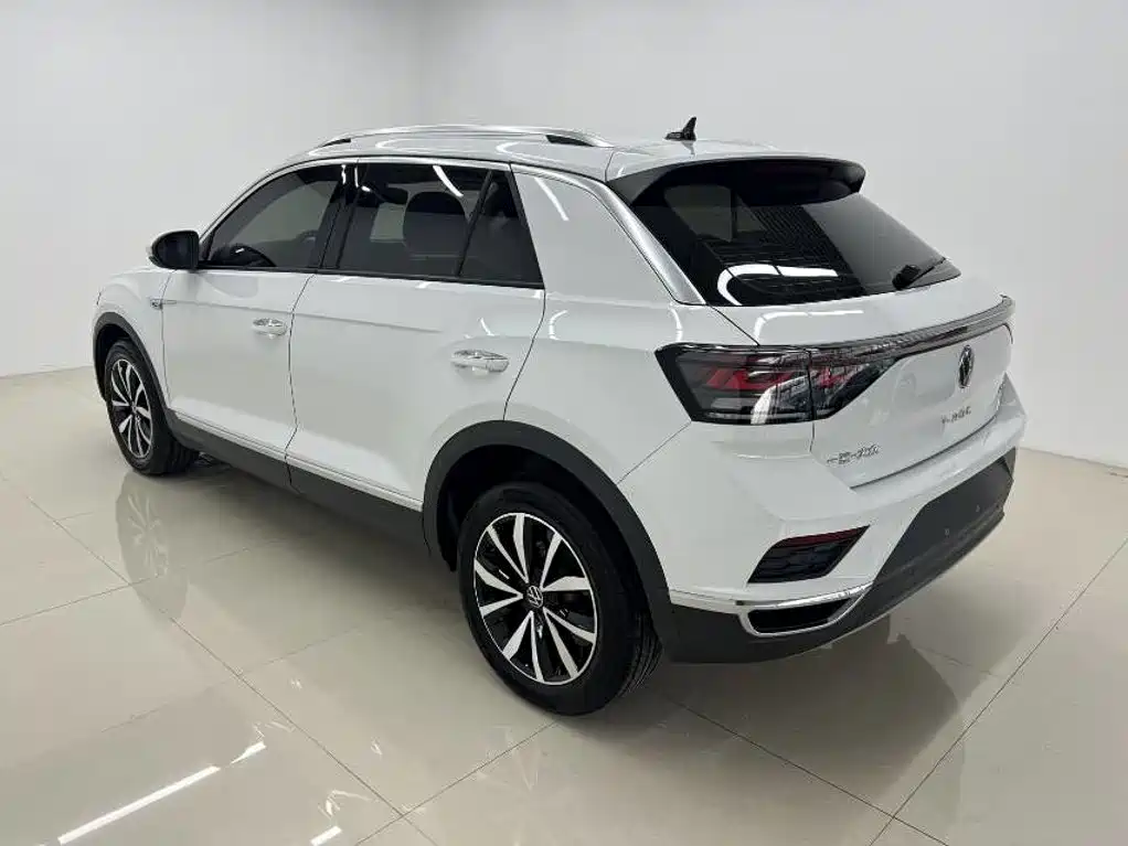 Volkswagen T-Roc — миниатюра 6