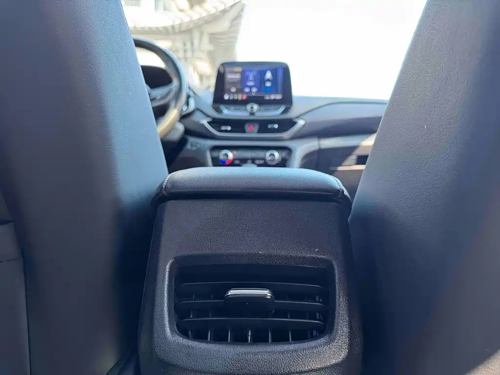Chevrolet Volando — миниатюра 19