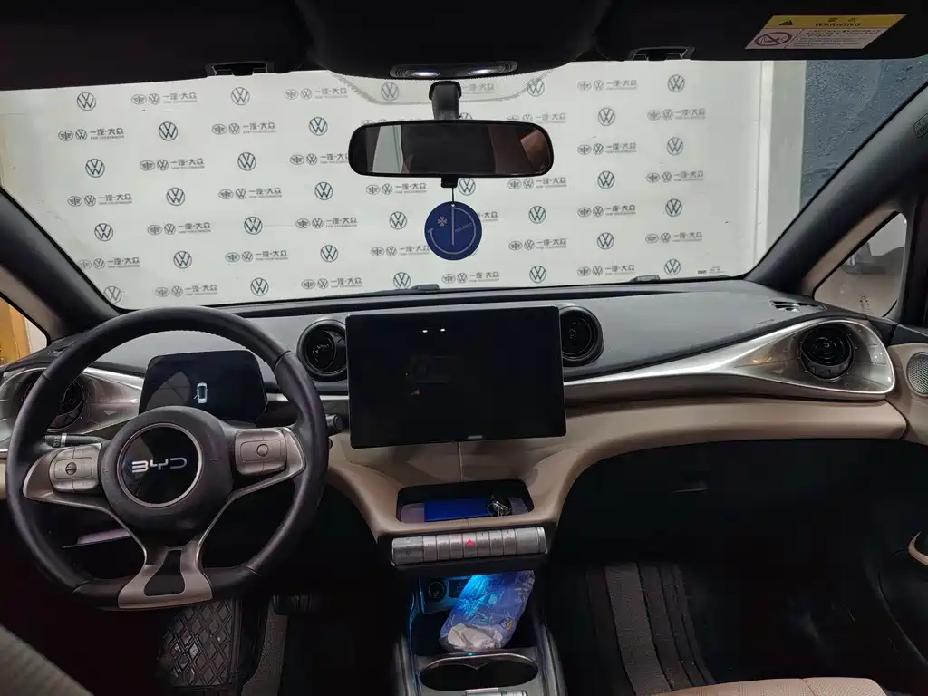 BYD Dolphin — миниатюра 10