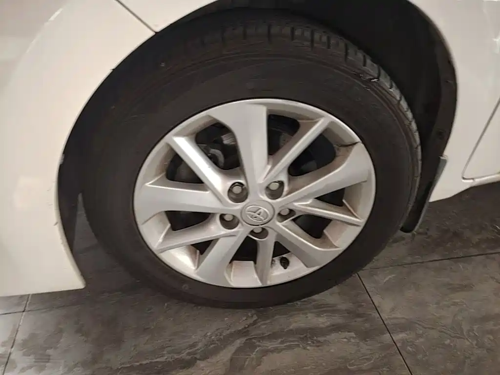 Toyota Corolla — миниатюра 23