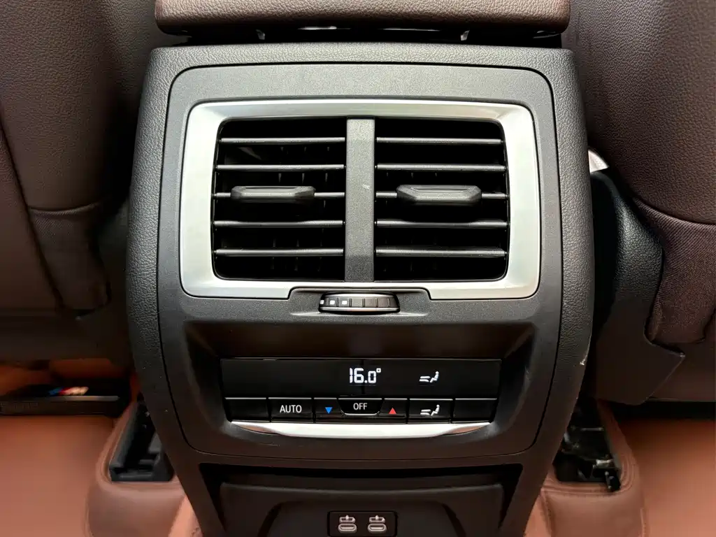 BMW X3 — миниатюра 15
