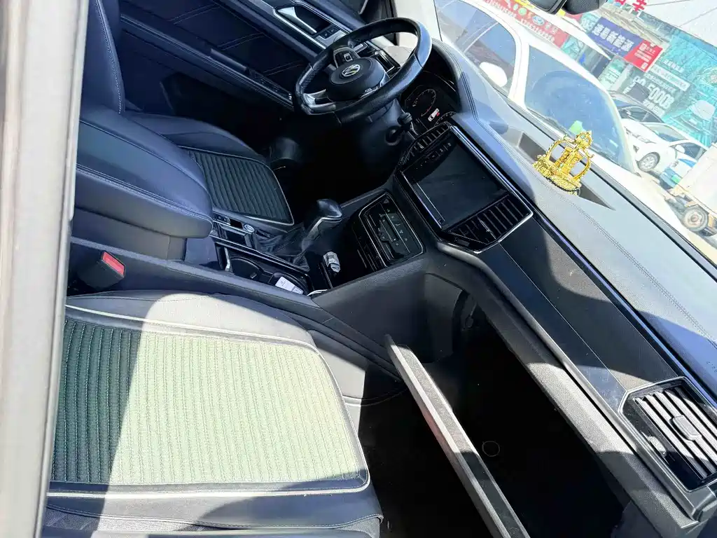 Volkswagen Teramont — миниатюра 10