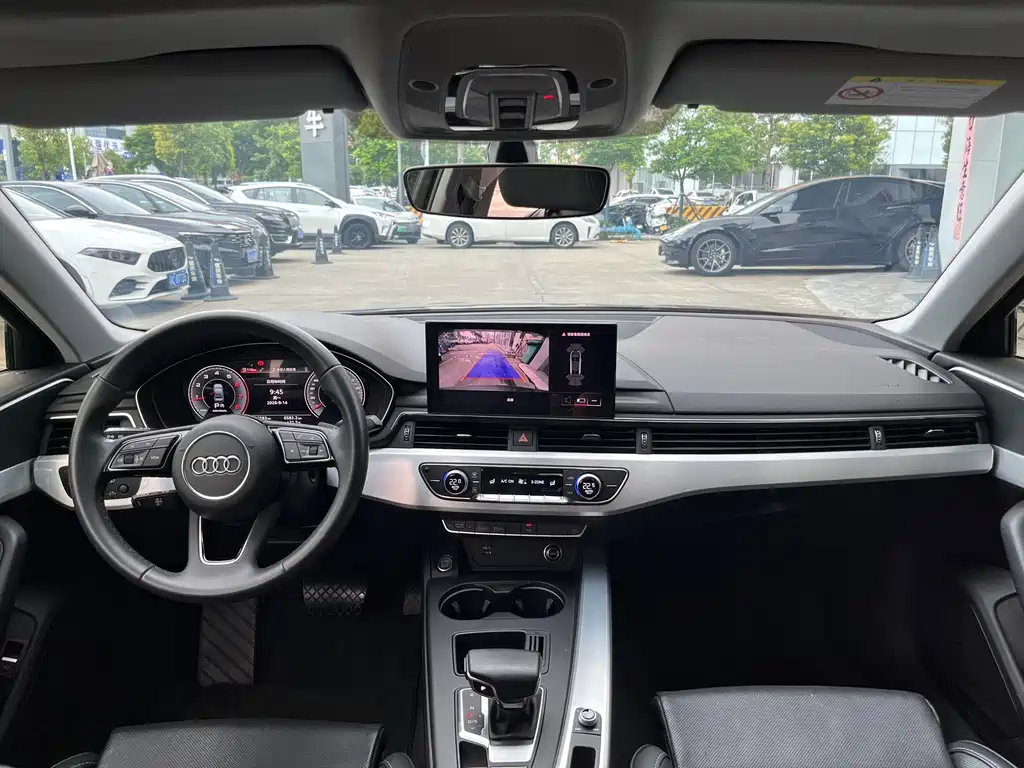 Audi A4L 2023 40 TFSI Fashion