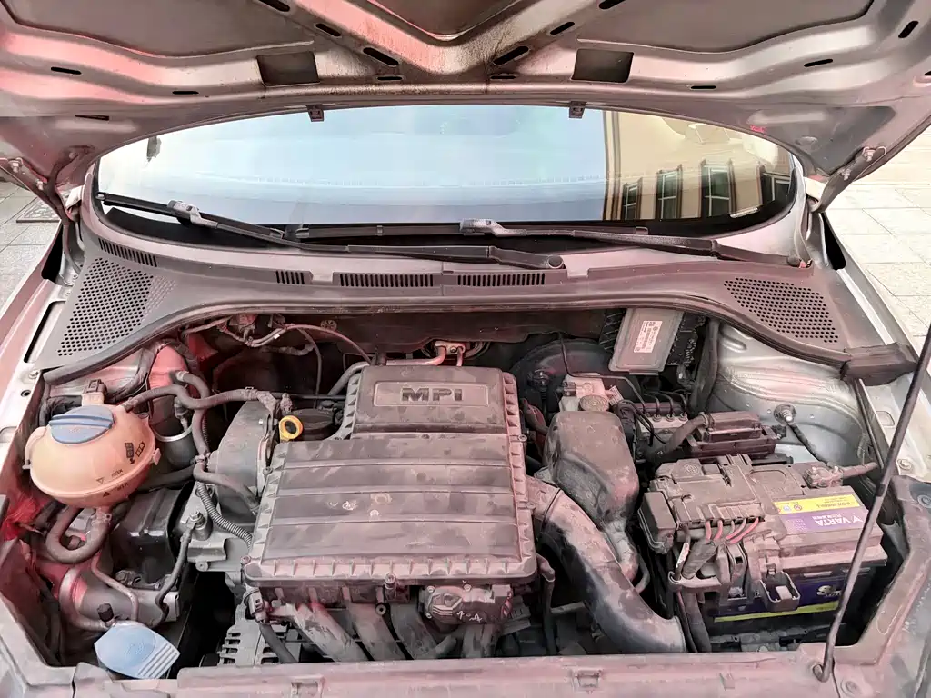 Volkswagen Santana — миниатюра 13