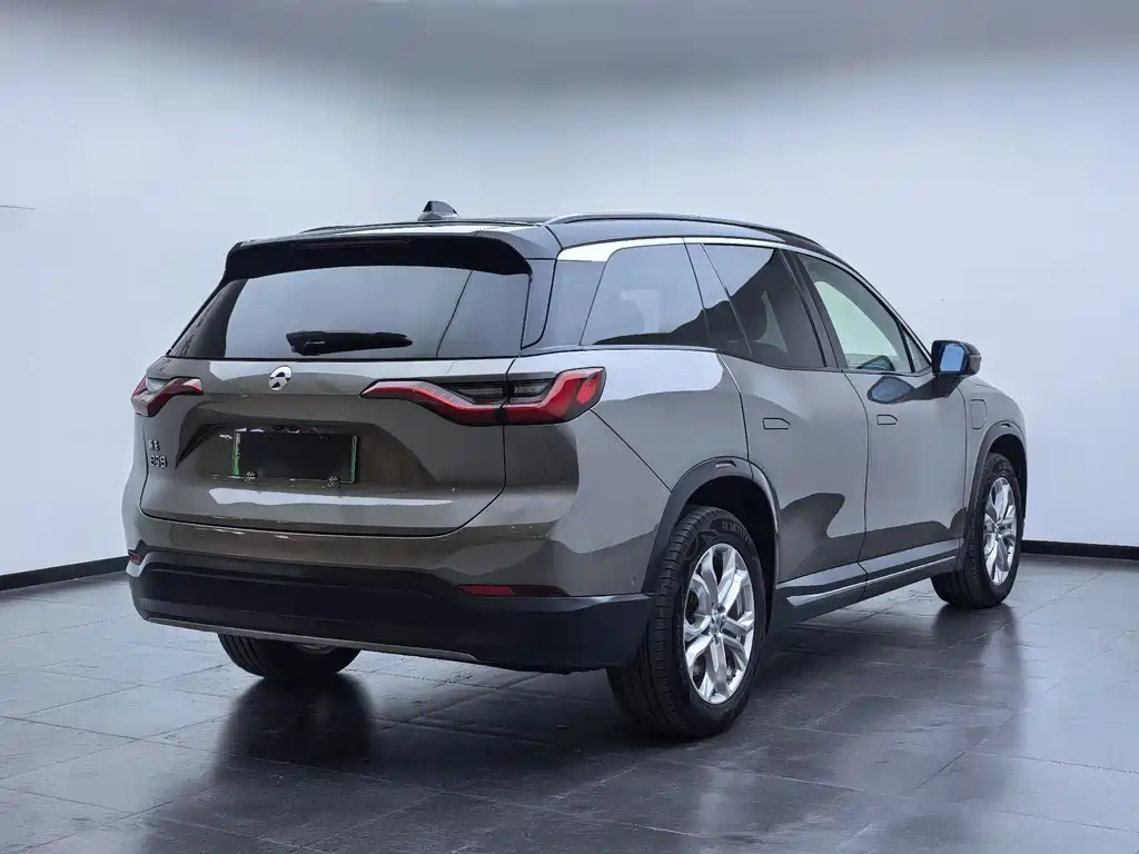 NIO ES8 — миниатюра 19