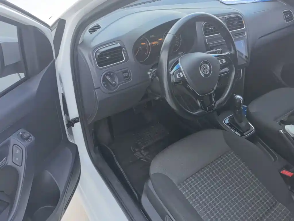 Volkswagen Polo — миниатюра 16