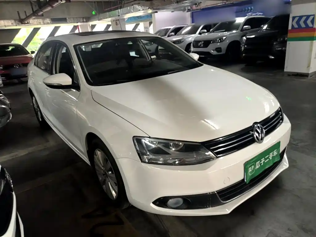 Volkswagen Sagitar — миниатюра 4