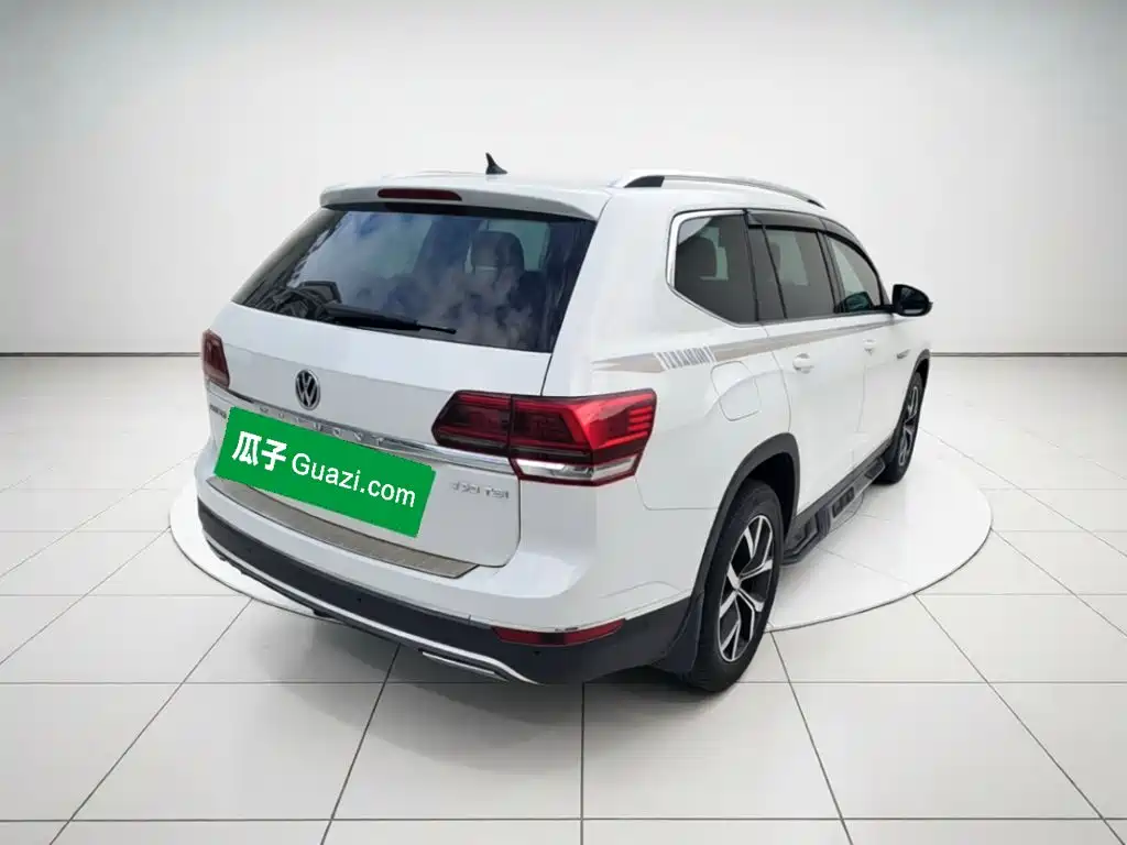 Volkswagen Teramont — миниатюра 6