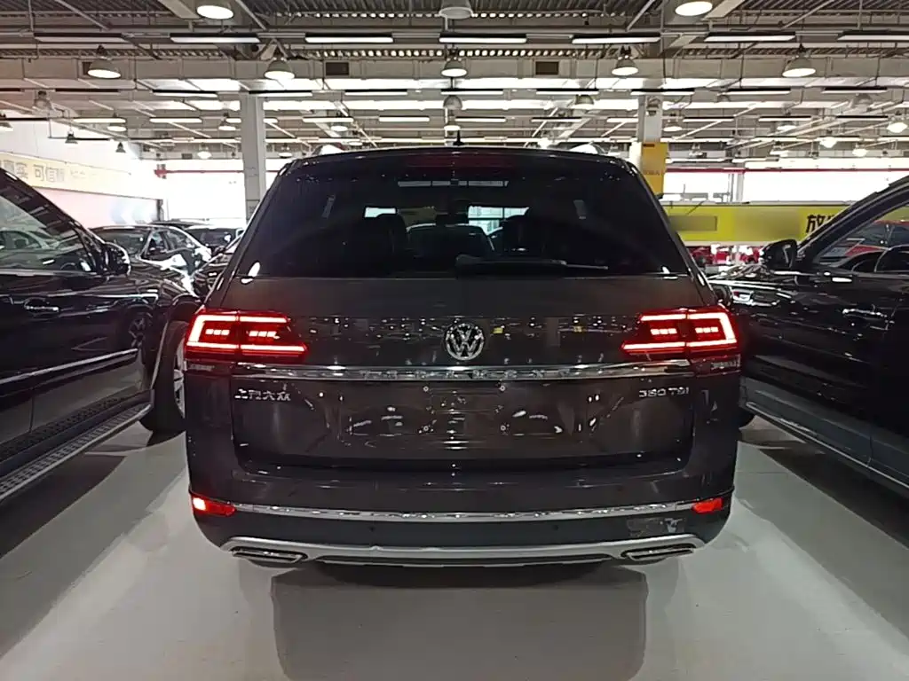 Volkswagen Teramont — миниатюра 6