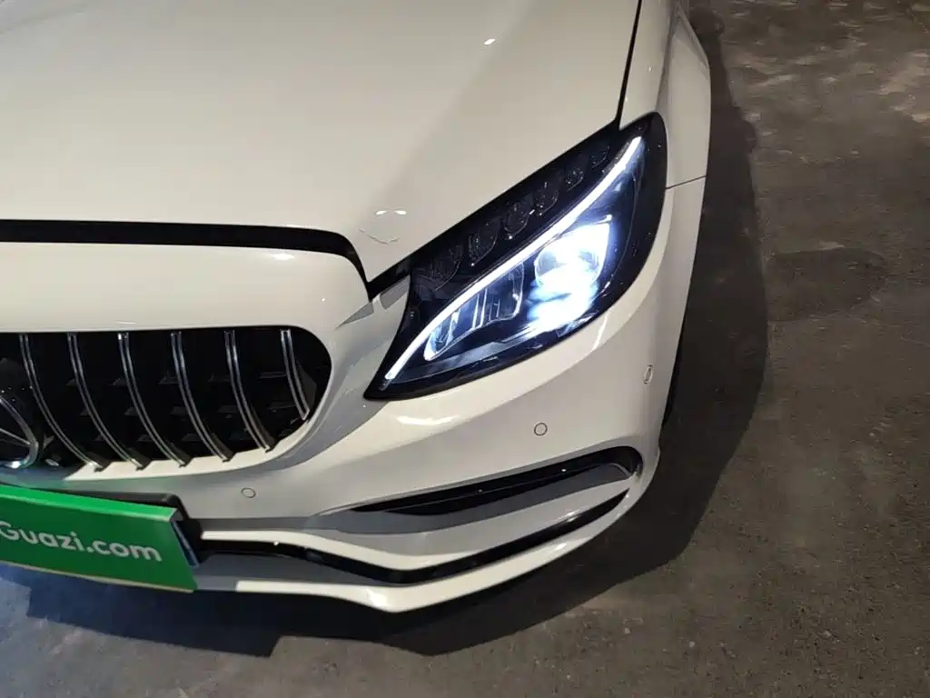 Mercedes-Benz C-Class — миниатюра 24