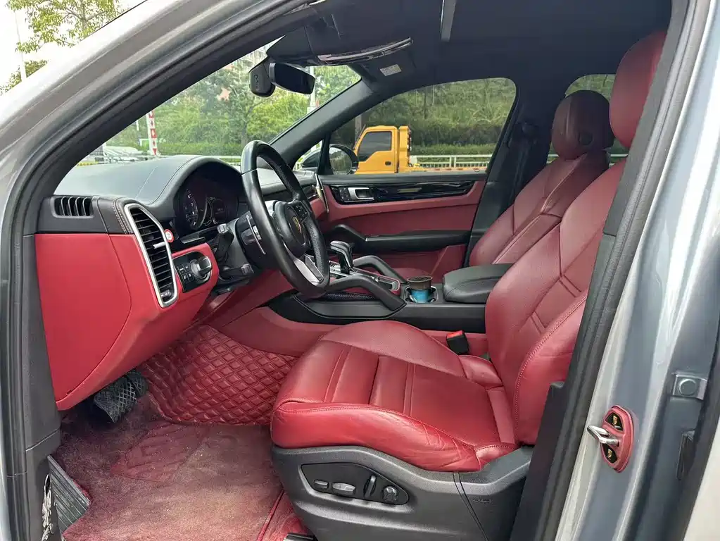 Porsche Cayenne Hybrid — миниатюра 4
