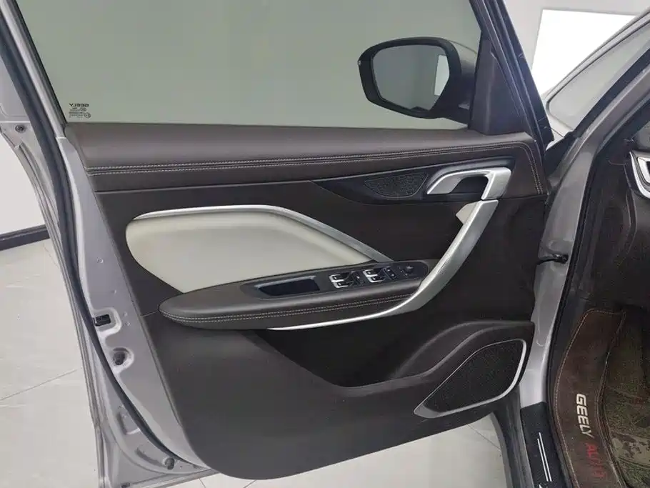 Geely Jia Ji — миниатюра 7