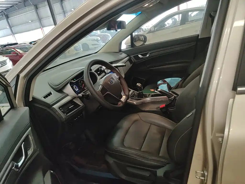 Geely Emgrand GS — миниатюра 15