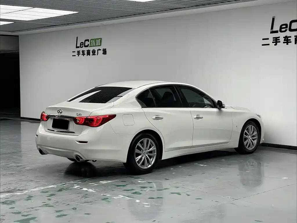 Infiniti Q50 — миниатюра 4