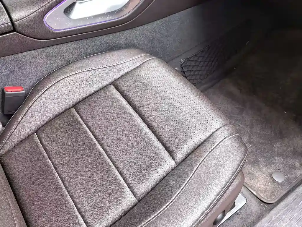 Mercedes-Benz GLE (Import) — миниатюра 6