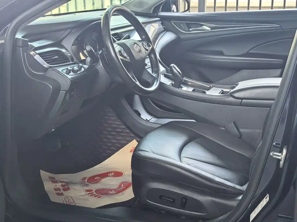 Buick LaCrosse — миниатюра 3