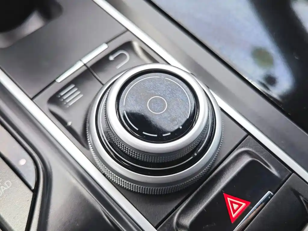 Maserati Levante — миниатюра 21