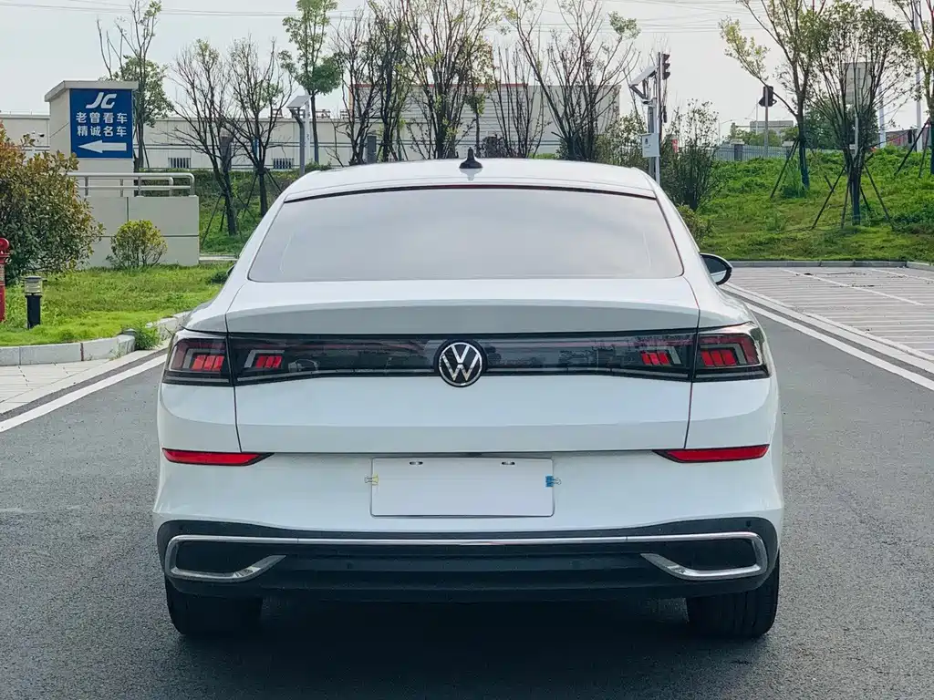 Volkswagen Lamando — миниатюра 7