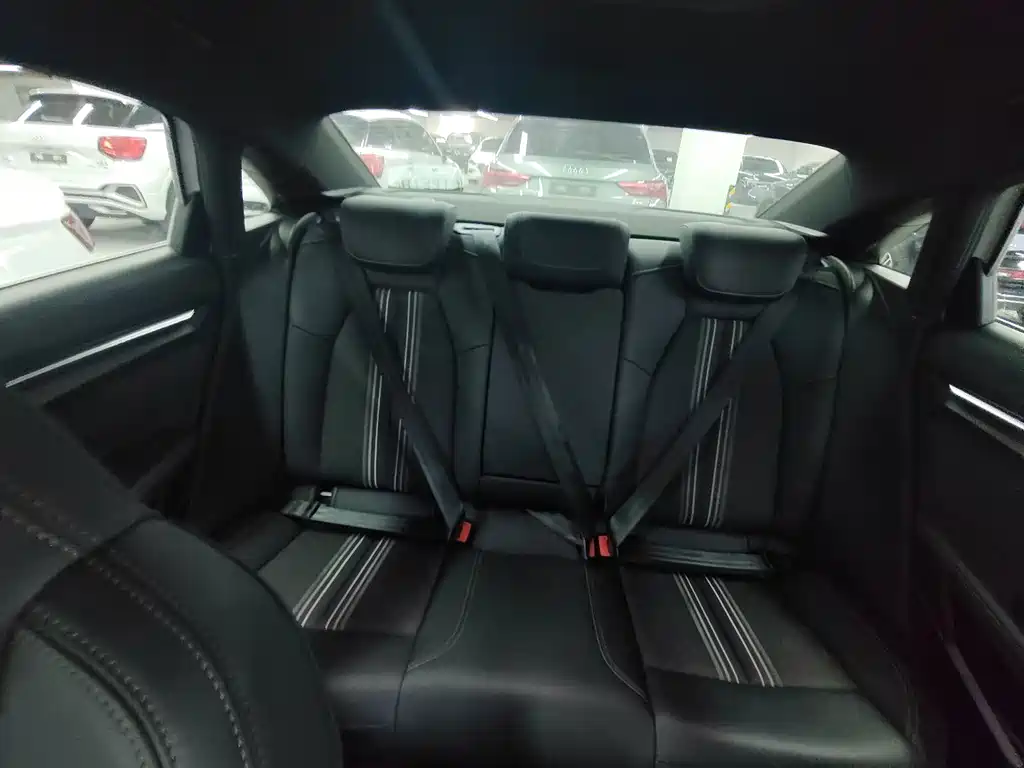 Audi A3 — миниатюра 9