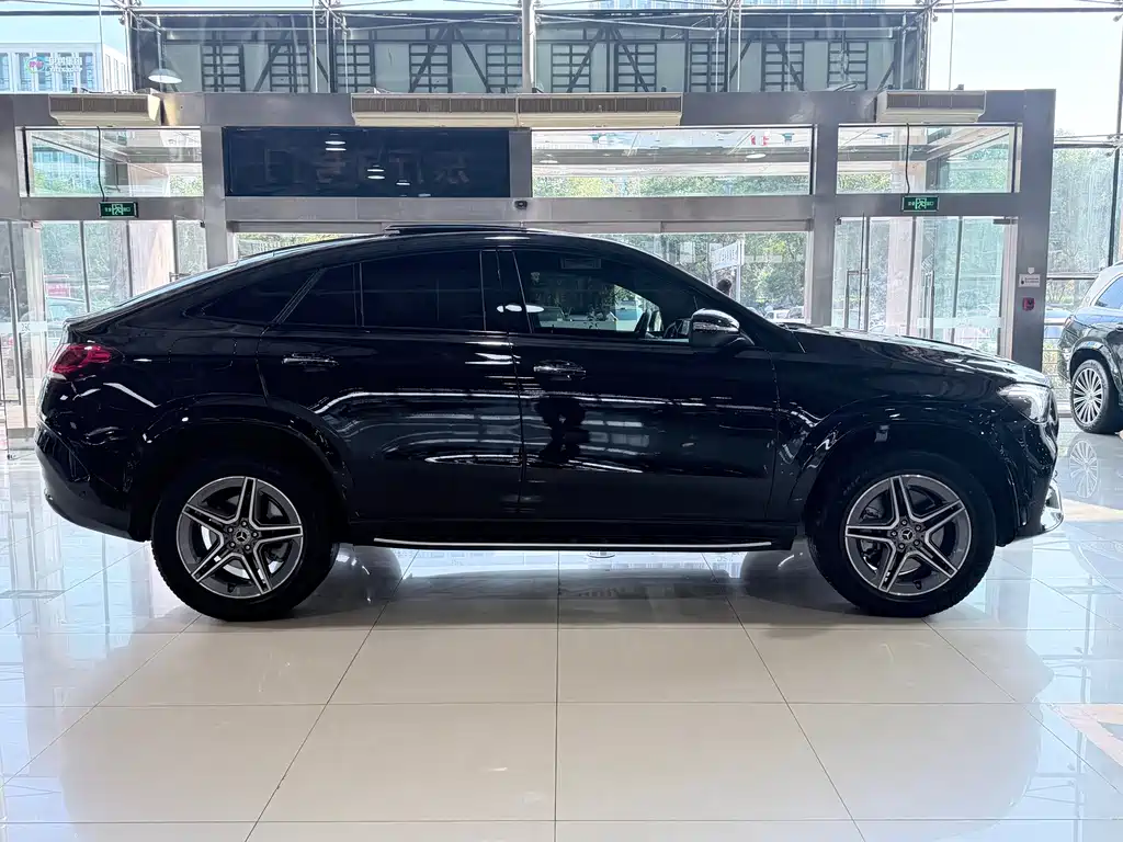 Mercedes-Benz GLE Coupe — миниатюра 24