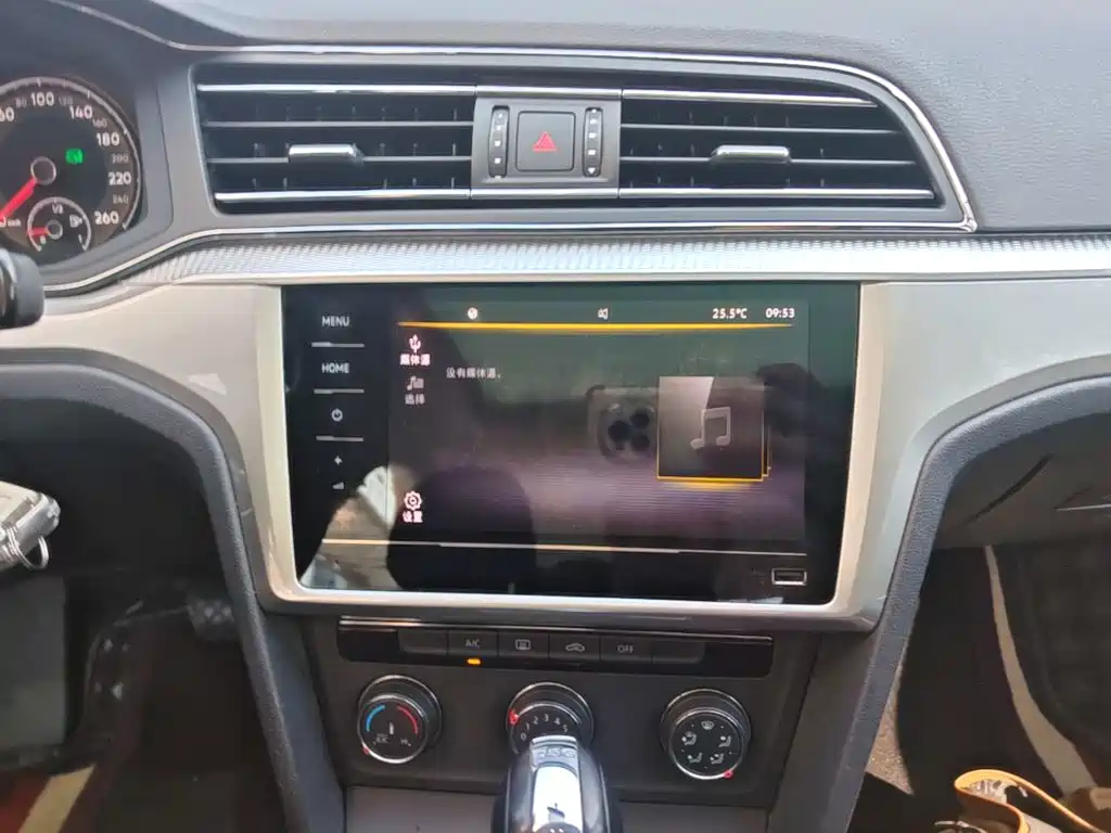 Volkswagen Lamando — миниатюра 13