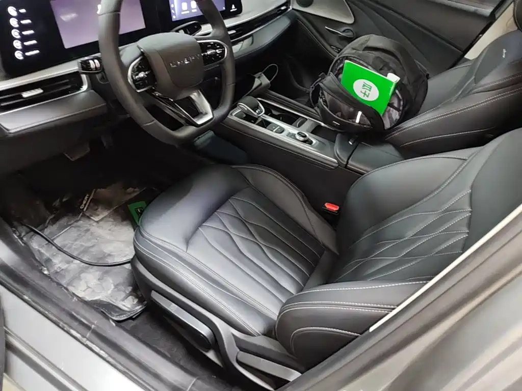 Chery Arrizo 8 — миниатюра 15