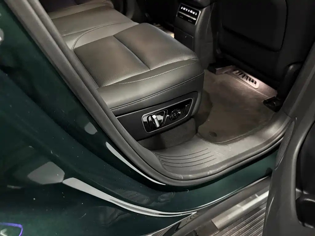 Li Auto Li L7 — миниатюра 12