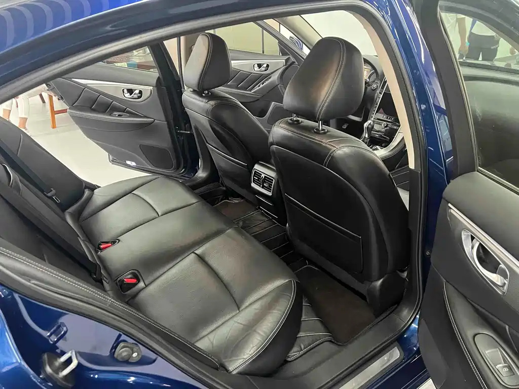 Infiniti Q50L — миниатюра 6
