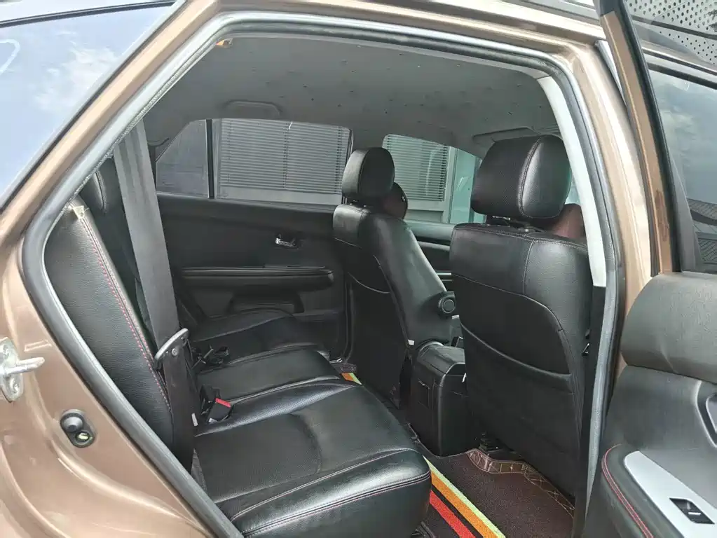 BYD S6 — миниатюра 6