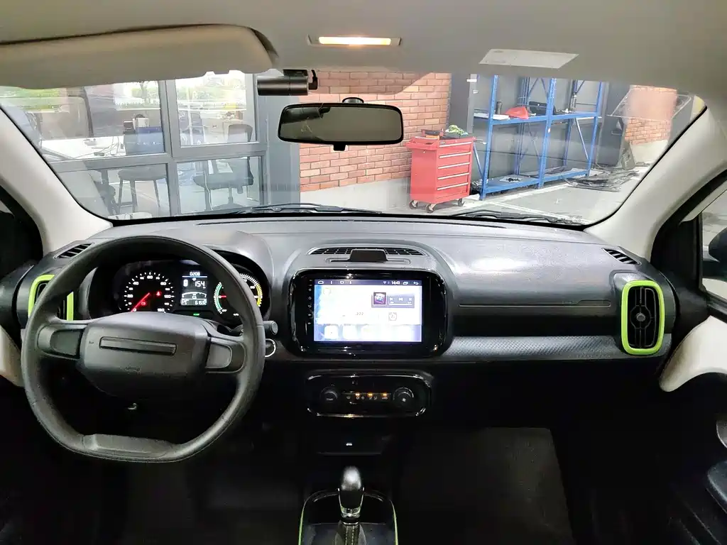 Roewe Clever — миниатюра 12