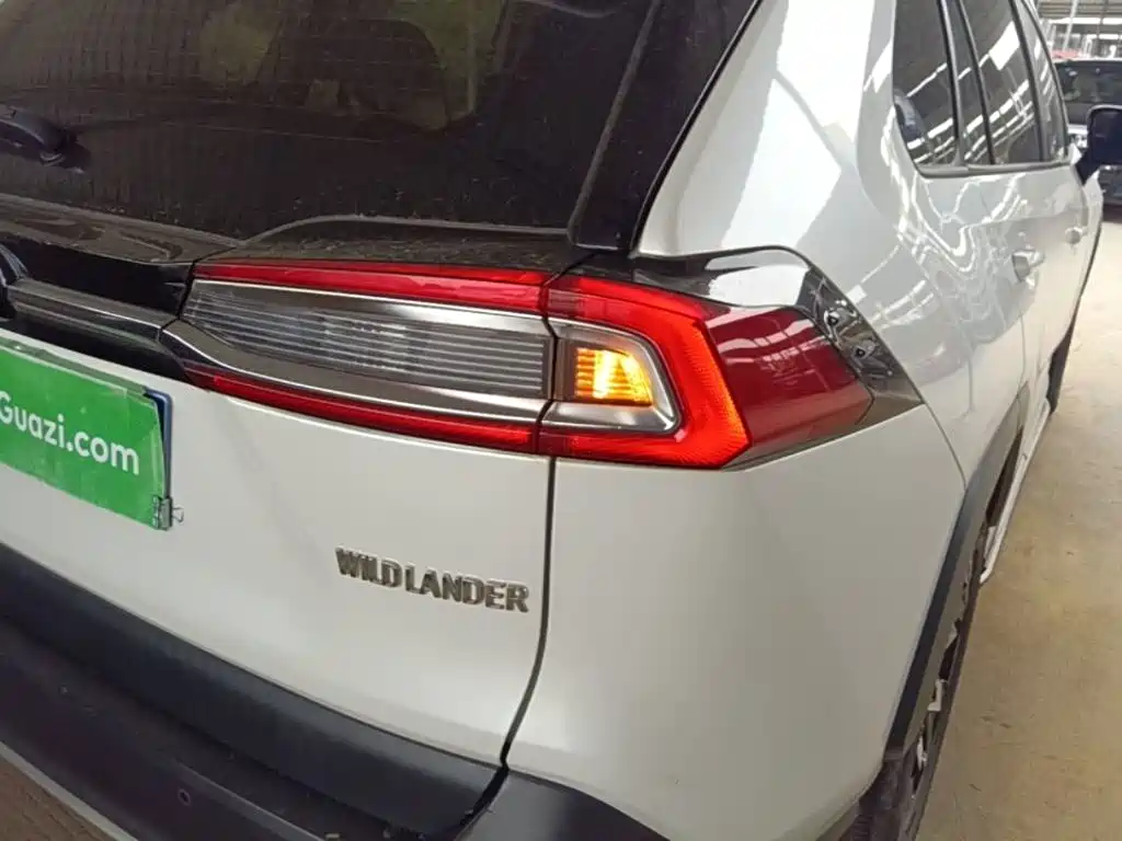 Toyota Wildlander — миниатюра 8