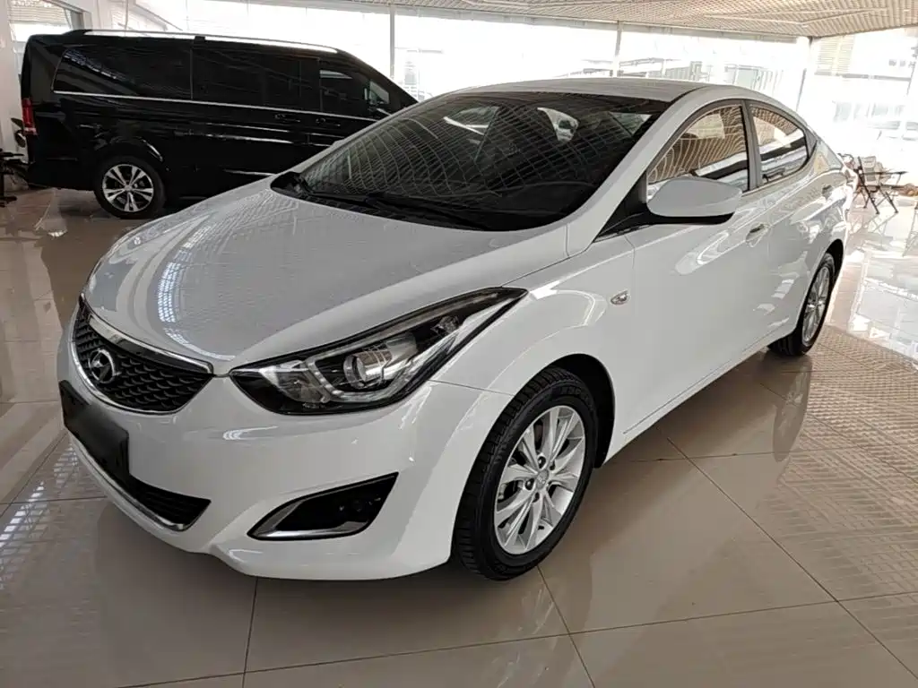 Hyundai Elantra Langdong — миниатюра 2