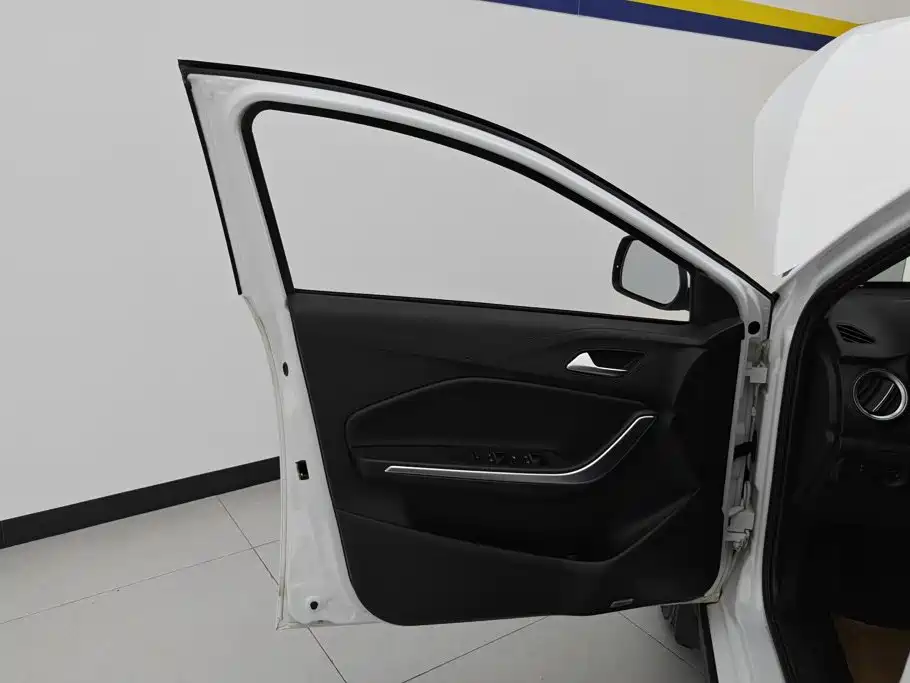 Chery Tiggo 3x — миниатюра 7