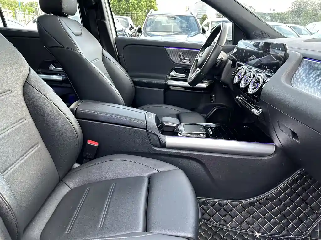 Mercedes-Benz GLA — миниатюра 15
